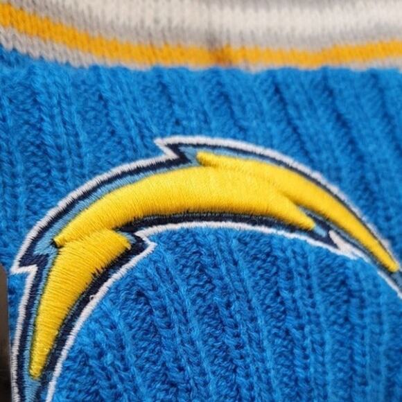 NWT Los Angeles Chargers‎ Sport Knit Pom Beanie Fleece Lining OSFA Unisex - Picture 2 of 5